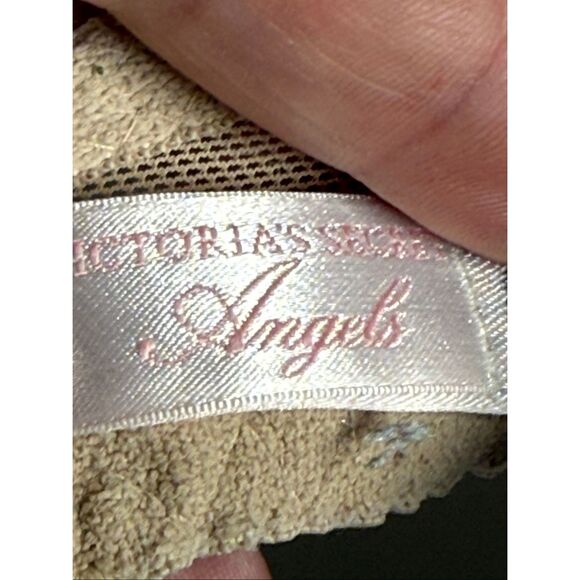 C11 Victoria’s Secret Angels Lined No Wire tan bra size 36C - Picture 4 of 8